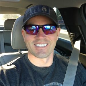 Meet your Posher, Kenny